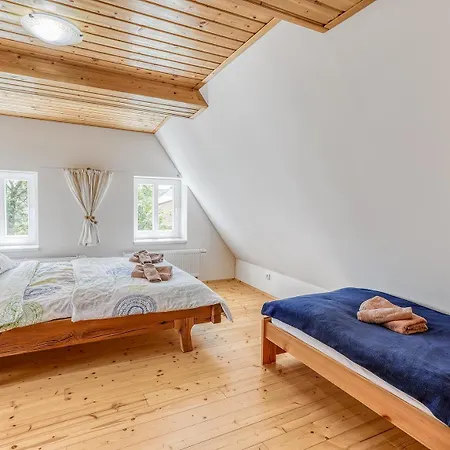 Roubenka Kailas Сasa de vacaciones Červená Voda